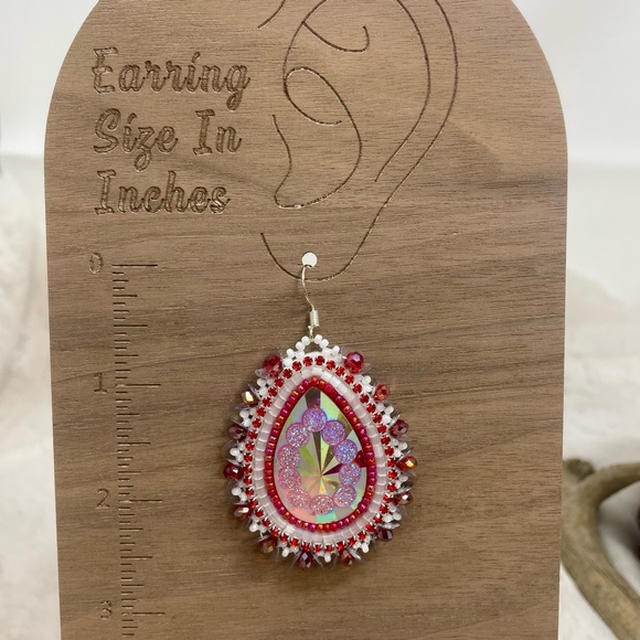 Beaded Native Earrings - Picture 4 of 6